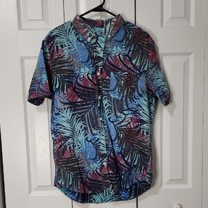 Tony Hawk Men's Vibrant Leaf Print Shirt
